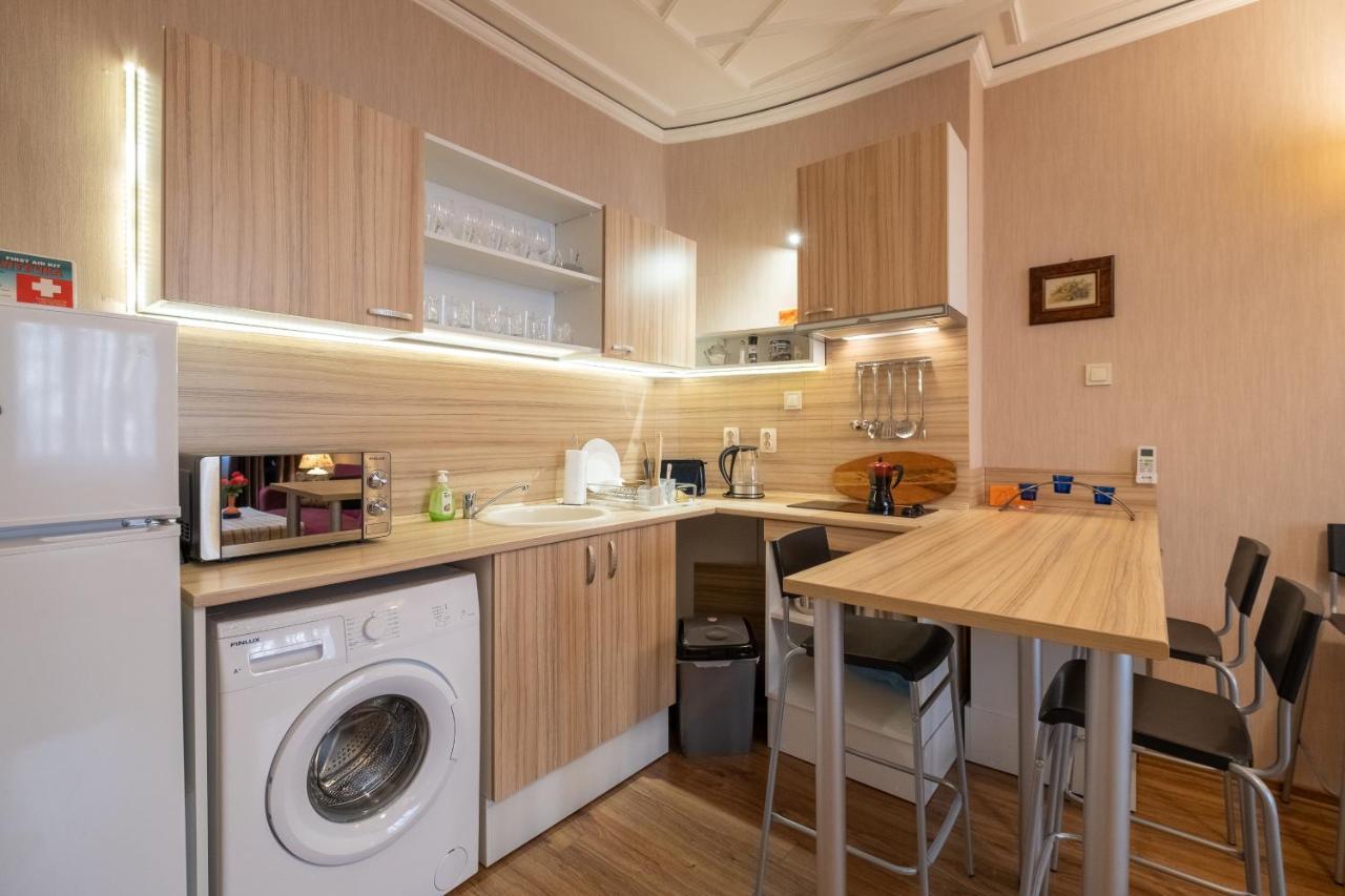Feel Sofia - One Bedroom Apartment Next To Russian Square Exteriér fotografie